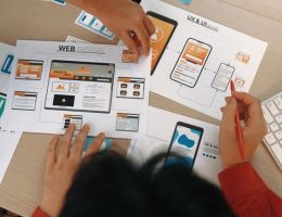 Le Design UX/UI joue un rôle fondamental dans la réussite d’un site. En effet, il influence directement la manière dont les utilisateurs