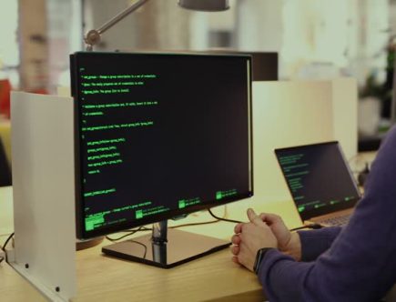 Un freelance doit gérer son temps avec rigueur. En effet, chaque minute compte pour rester productif. De plus, un bon planning