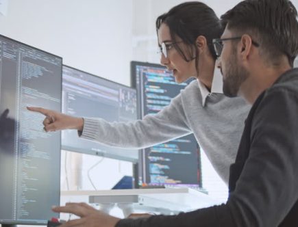 De nombreux freelances réussissent dans le numérique. En effet, plusieurs professionnels transforment une compétence en véritable